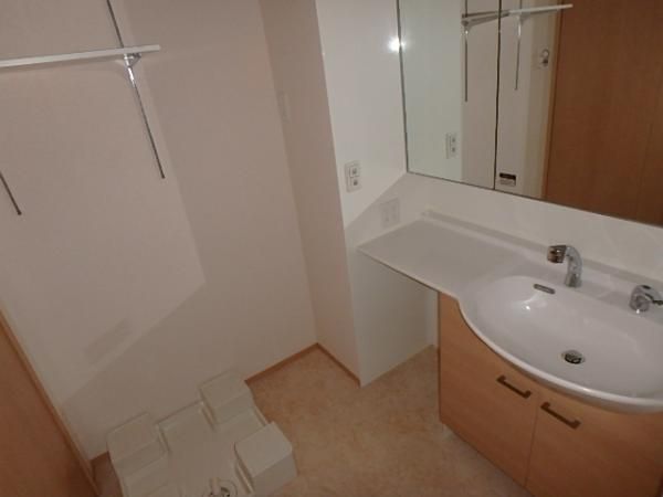 �y�g�C���z�@