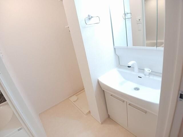 �y���ʏ��z�@