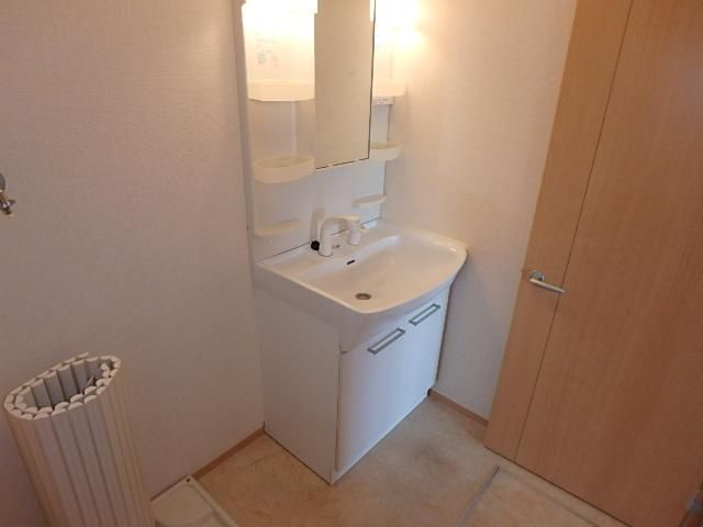 �y���ʏ��z�@