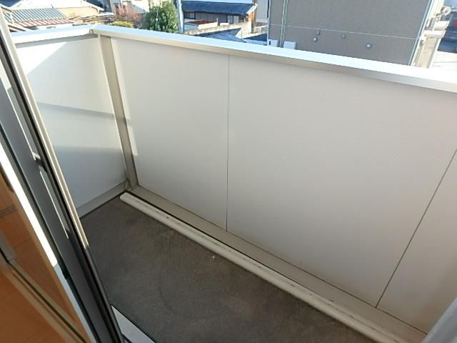 �y�o���R�j�[�z�@