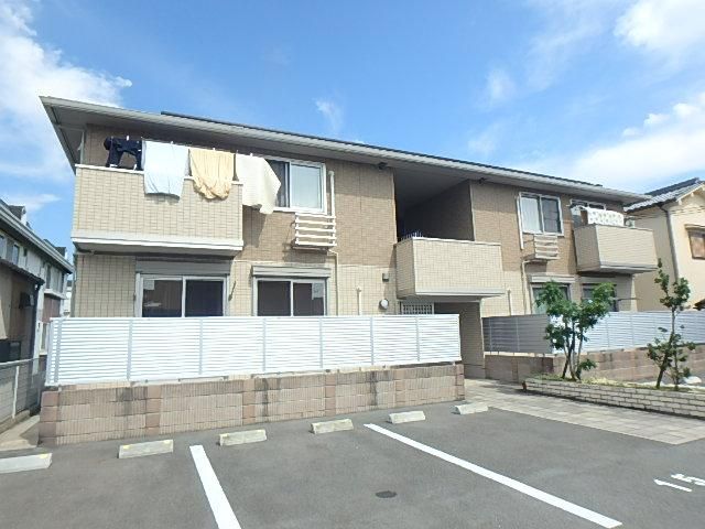 �y�G���g�����X�z�@