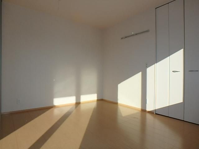 �y���̑������E�X�y�[�X�z�@