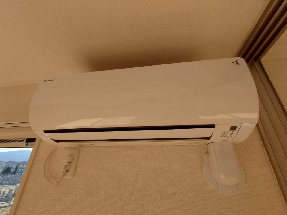 �y���̑��ݔ��z�@