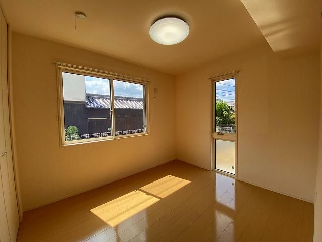 �y���̑������E�X�y�[�X�z�@