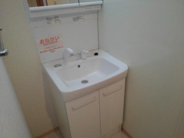 �y���ʏ��z�@