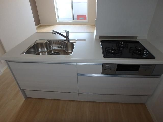 �y�L�b�`���z�@