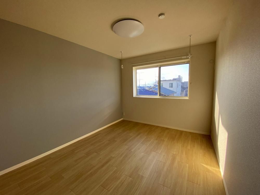 �y�Q���z�@