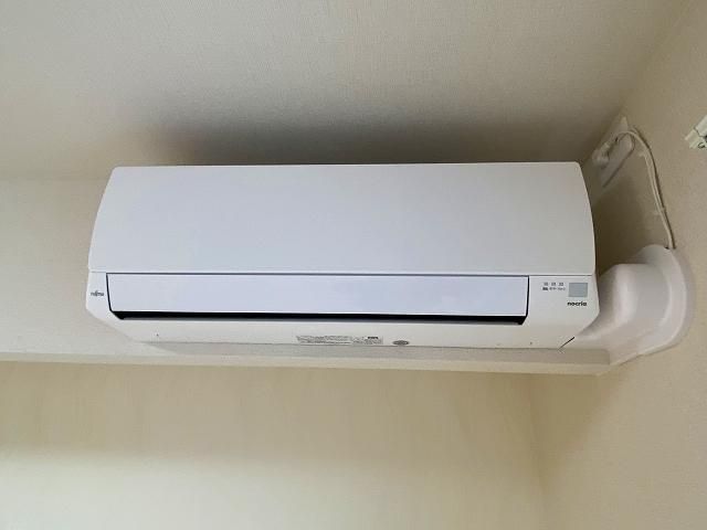 �y���̑��ݔ��z�@