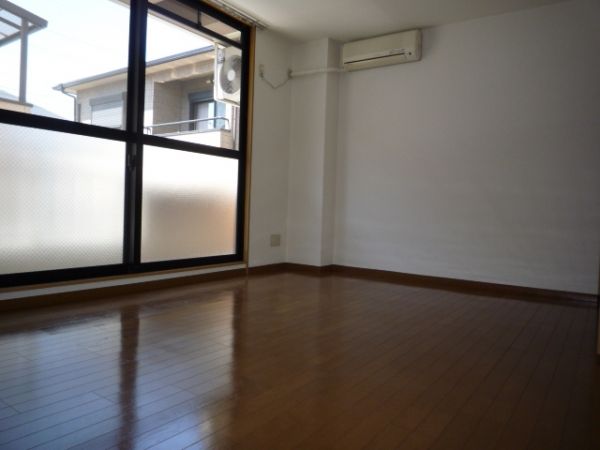 �y���ԁE���r���O�z�@���t���[�����O���̗m���͓�����œ�������f�n�n�c��