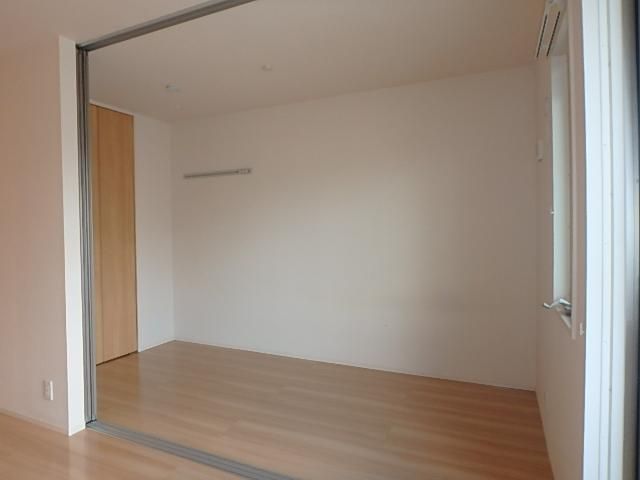 �y�Q���z�@