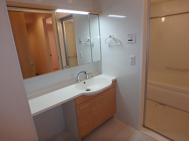 �y���ʏ��z�@