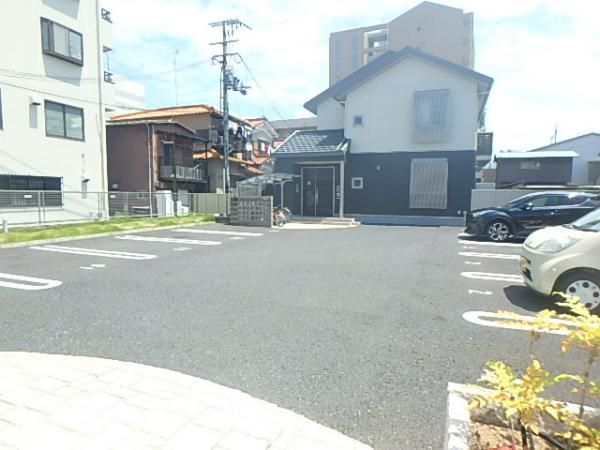 yԏz@
