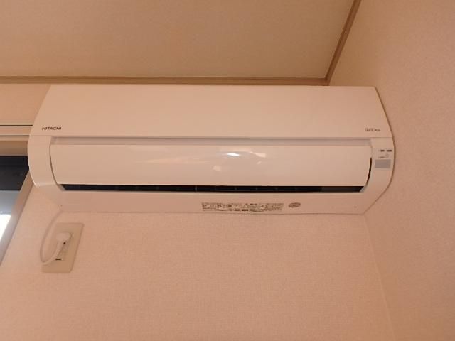 �y���̑��ݔ��z�@