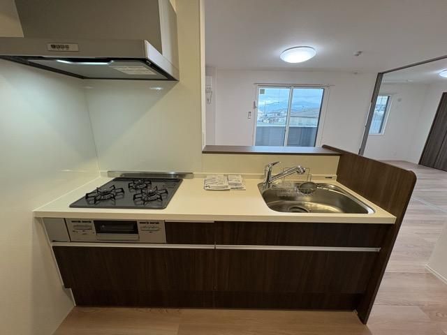 �y�L�b�`���z�@