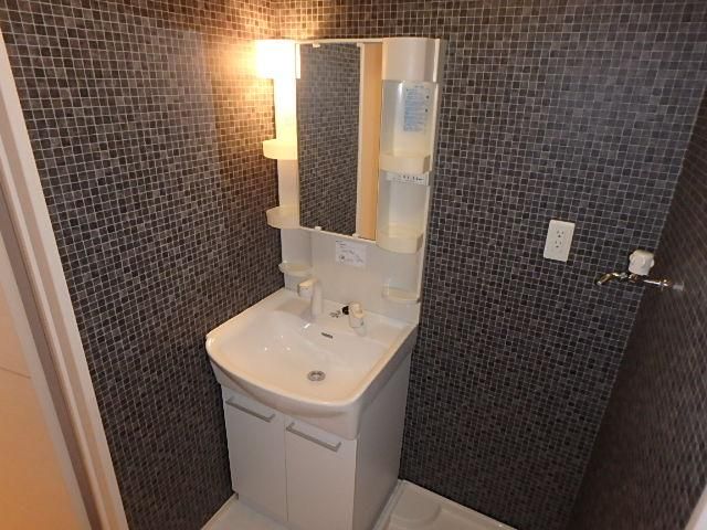 �y���ʏ��z�@