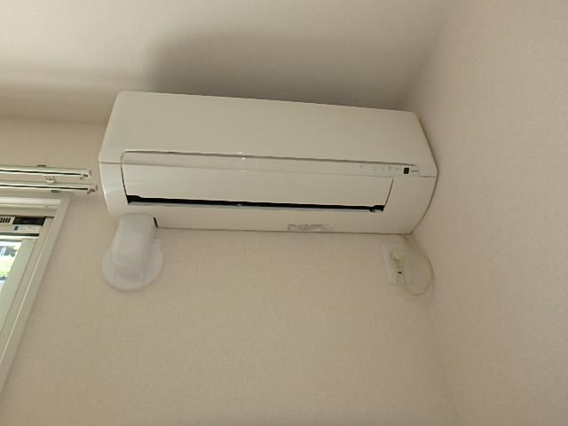 �y���̑��ݔ��z�@