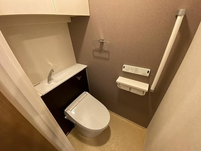 �y�g�C���z�@