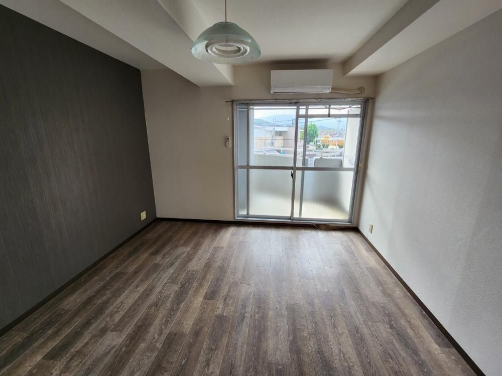 �y���̑������E�X�y�[�X�z�@