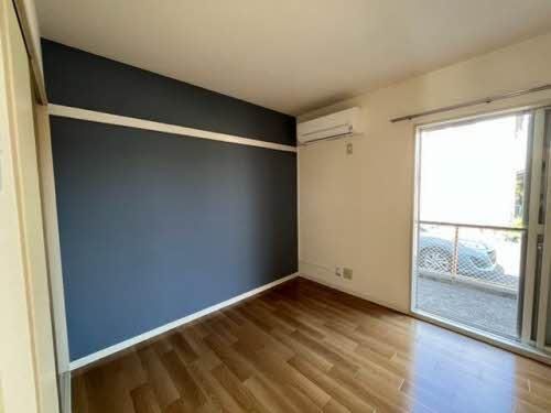 �y���ԁE���r���O�z�@