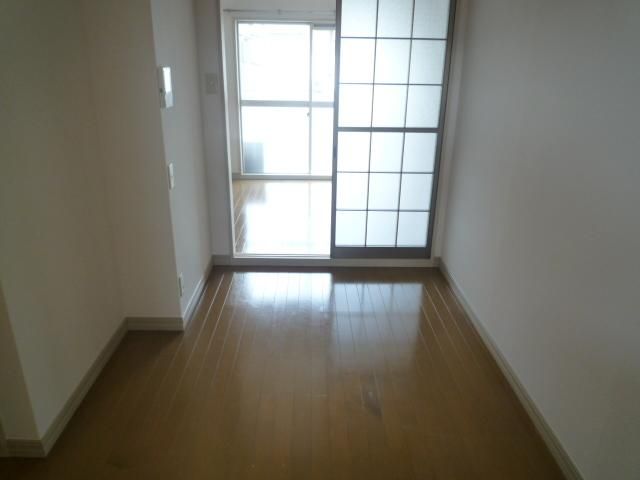 �y���̑������E�X�y�[�X�z�@