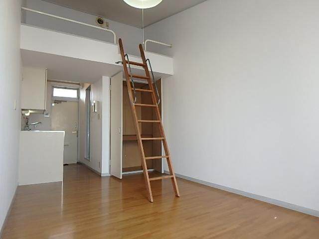 �y���̑������E�X�y�[�X�z�@