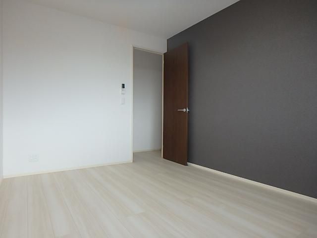 �y�q�������z�@