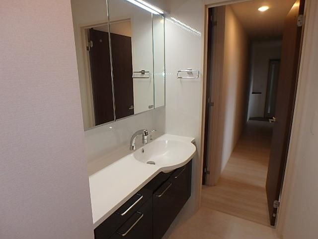 �y���ʏ��z�@