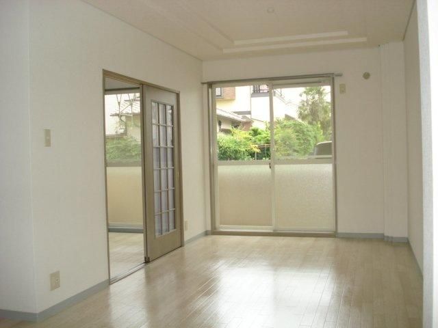 �y�Q���z�@