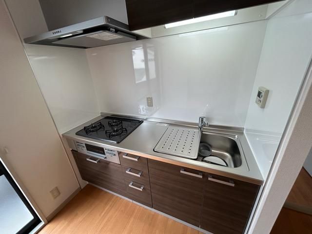 �y�L�b�`���z�@