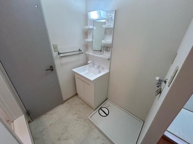 �y���ʏ��z�@