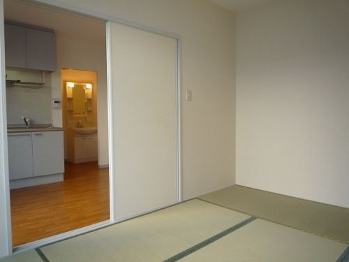 �y���̑������E�X�y�[�X�z�@