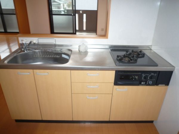 �y�L�b�`���z�@