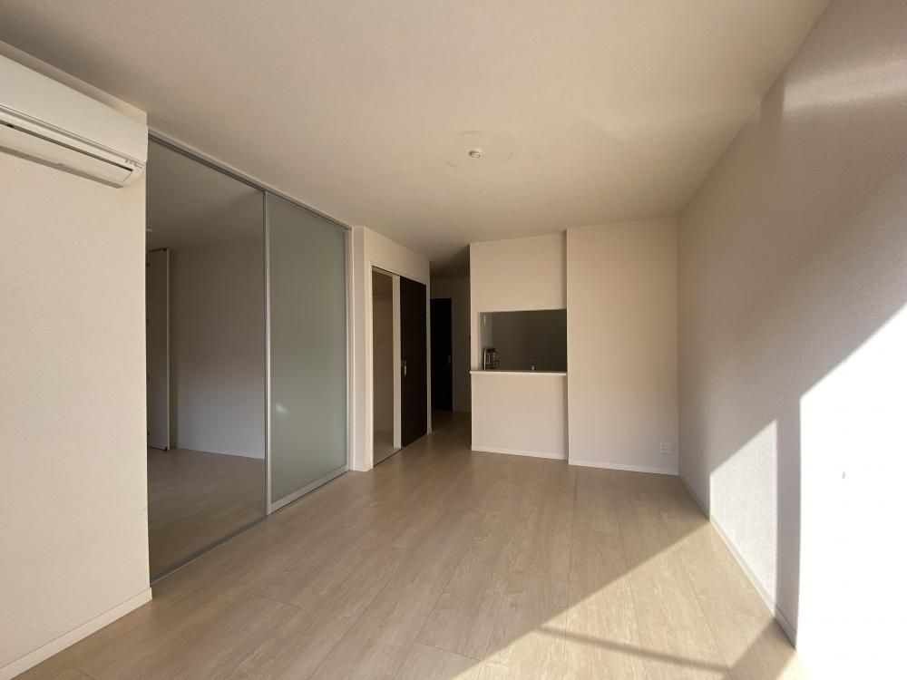 �y���ԁE���r���O�z�@