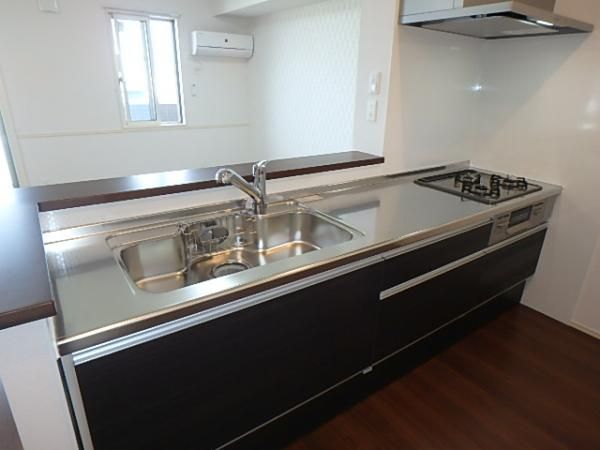 �y�L�b�`���z�@