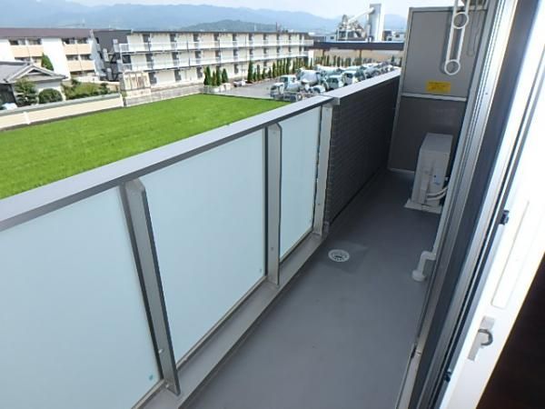 �y�o���R�j�[�z�@