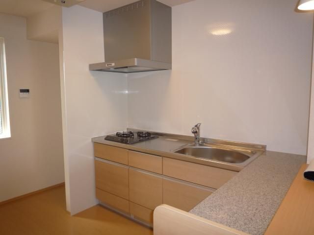 �y�L�b�`���z�@