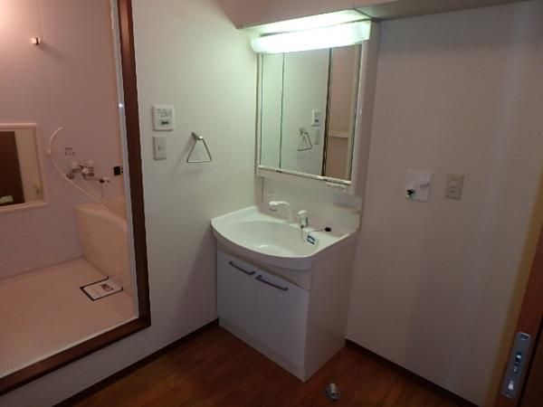 �y���ʏ��z�@