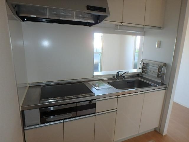 �y�L�b�`���z�@