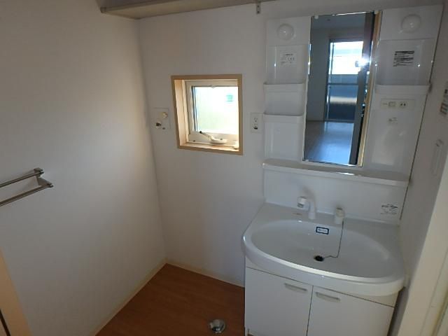 �y���ʏ��z�@