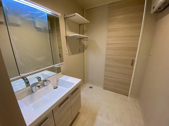 �y���ʏ��z�@