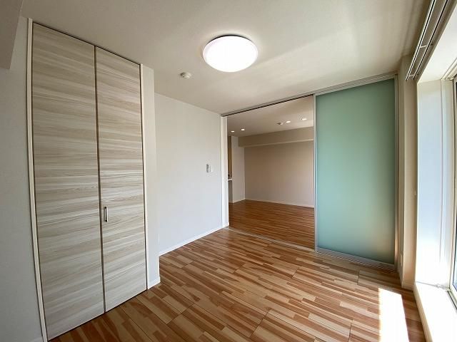 �y�Q���z�@