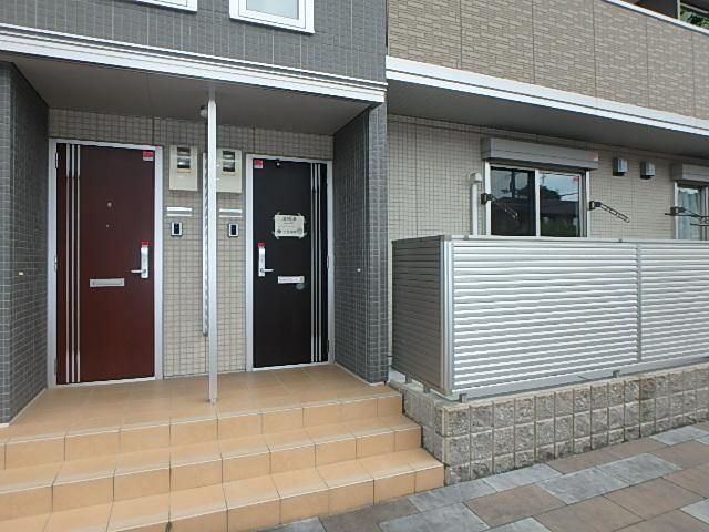 �y�G���g�����X�z�@