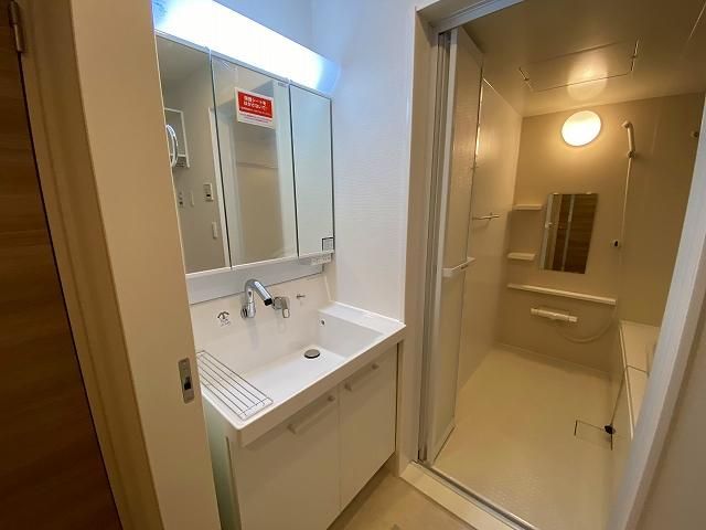 �y���ʏ��z�@