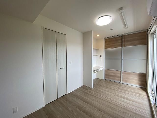 �y�Q���z�@