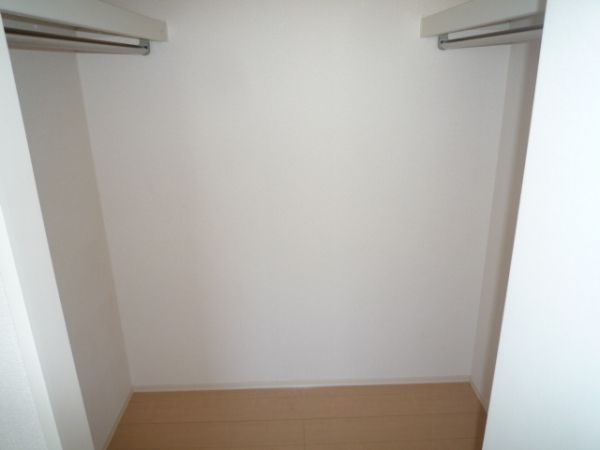 �y���[�z�@���E�H�[�N�C���N���[�[�b�g��