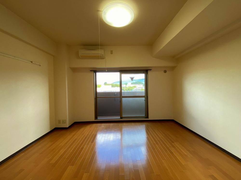 �y���̑������E�X�y�[�X�z�@