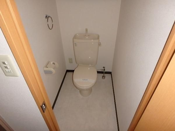 �y�g�C���z�@