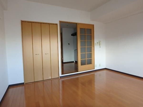 �y�Q���z�@