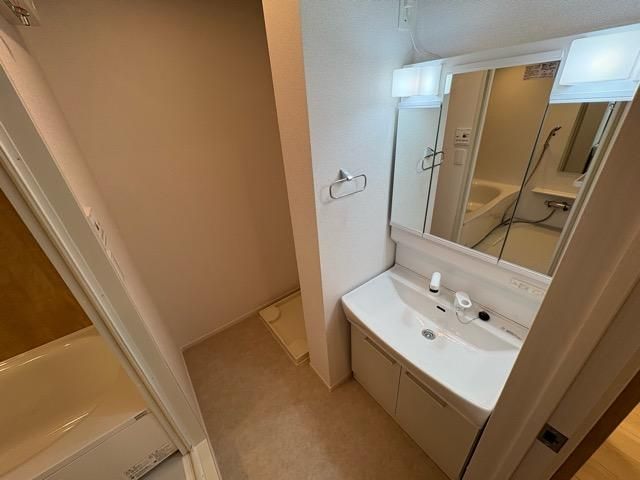 �y���ʏ��z�@