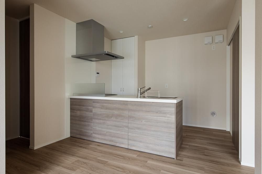 �y�����E���r���O�z�@